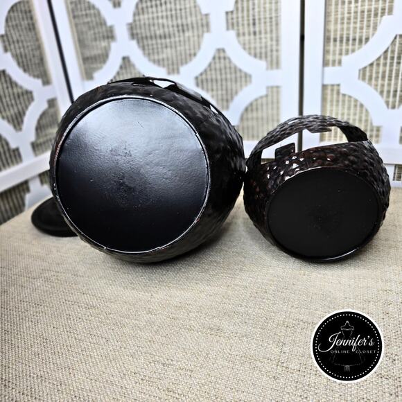 Set of (2) Pumpkin Jack O' Lantern Bronze Hammered Pails/Cauldrons with Handles - Picture 9 of 13